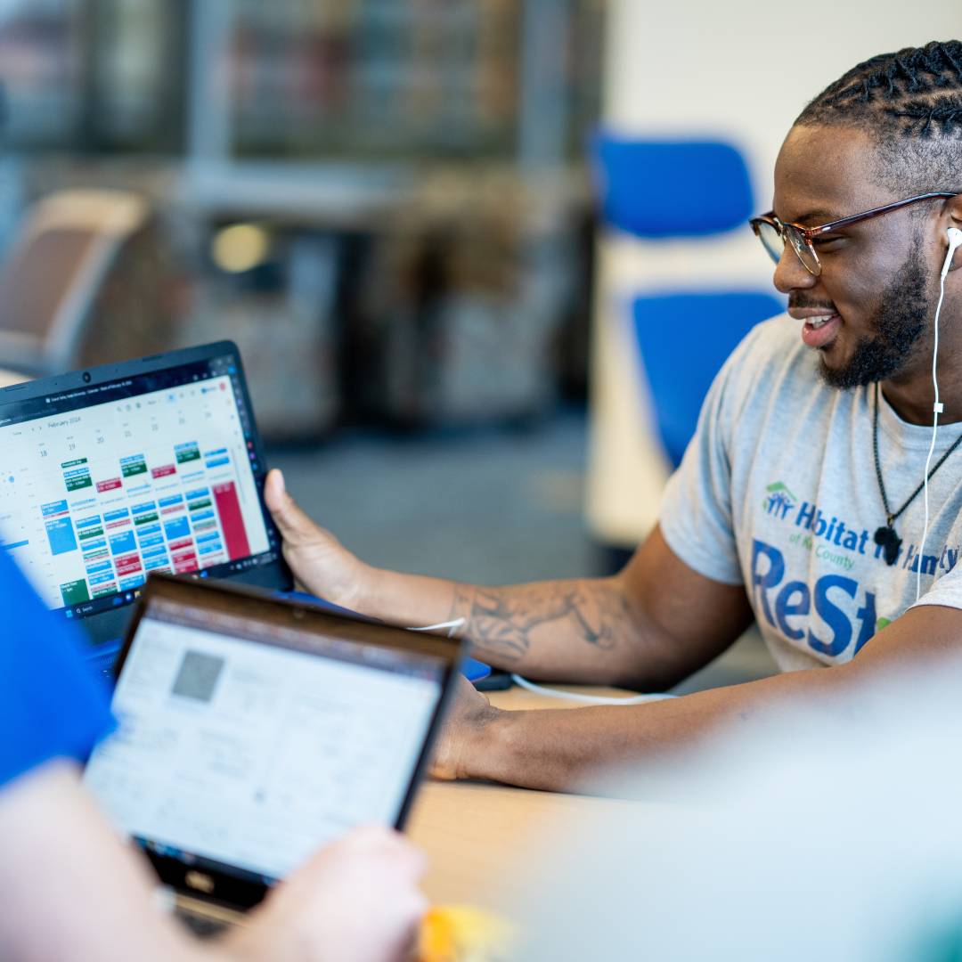 Student showing other students their Google Calendar schedule